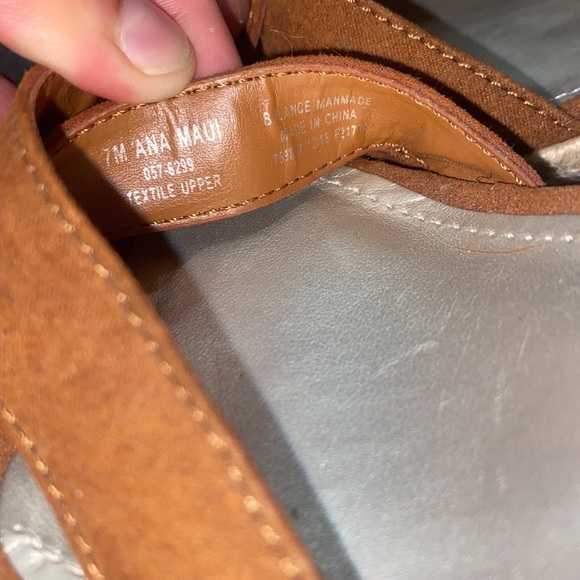 ANA open toe brown wedge - Picture 2 of 7